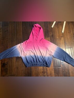 Victoria Sport Ombre Hoodie Pink Blue Cropped Terry Size M